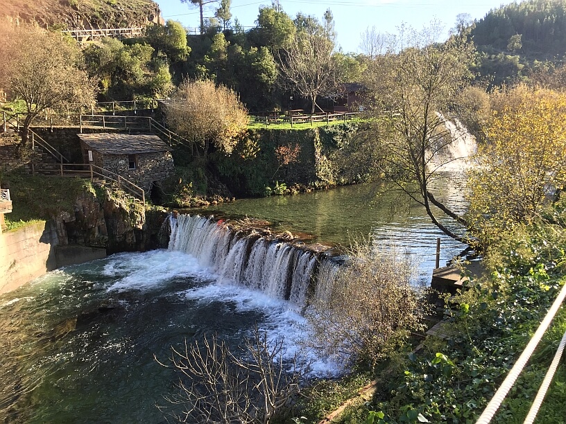 Watervallen in centraal Portugal Serra do Açor