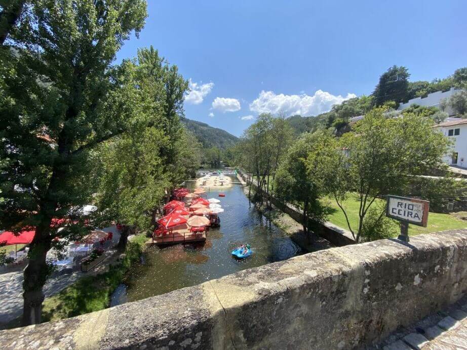 Praia Fluvial Góis met rio Ceira